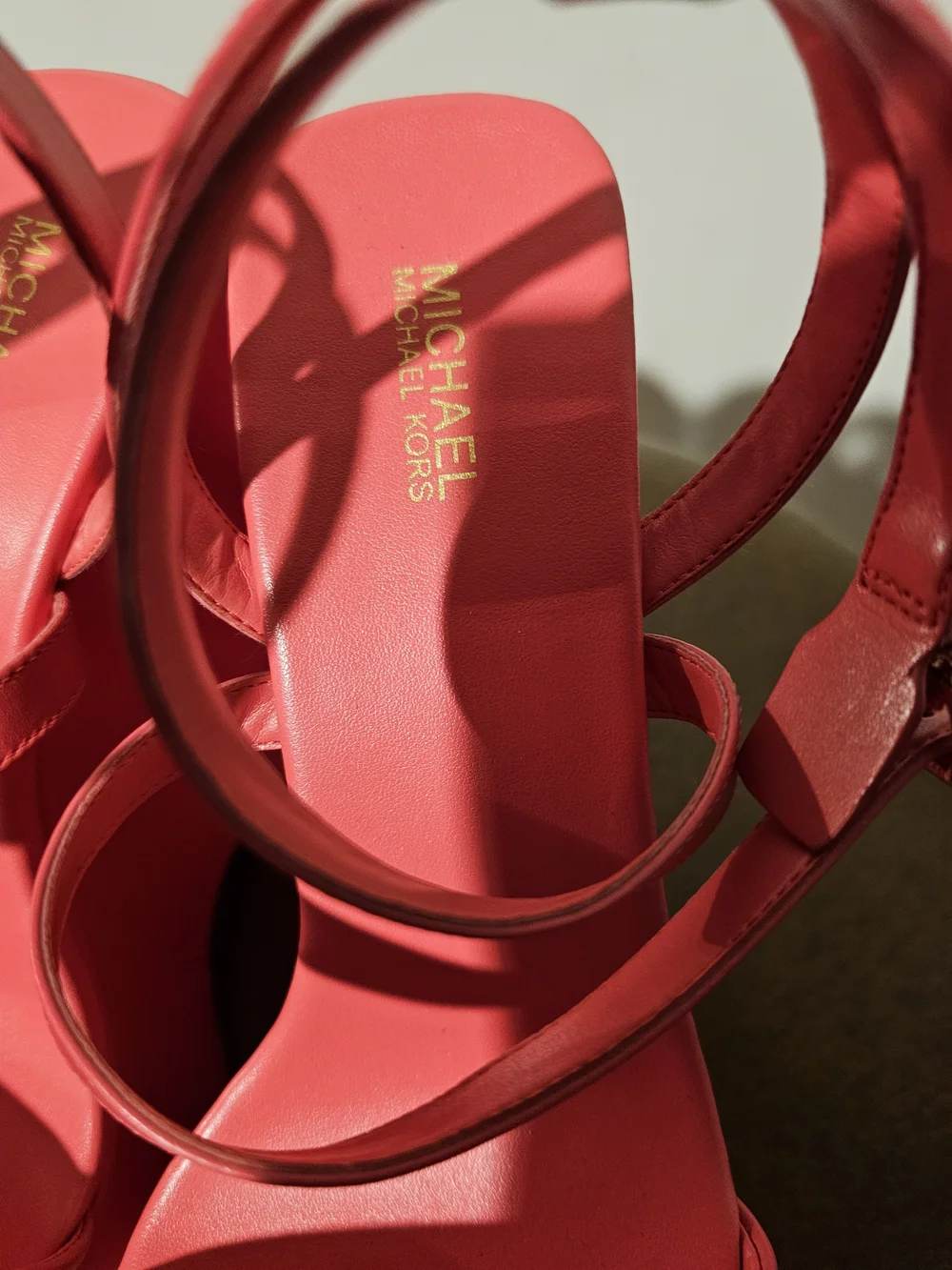 Michael Kors size 8m